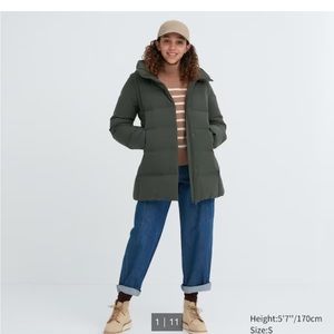 Uniqlo M Seamless Down Short Coat - Olive